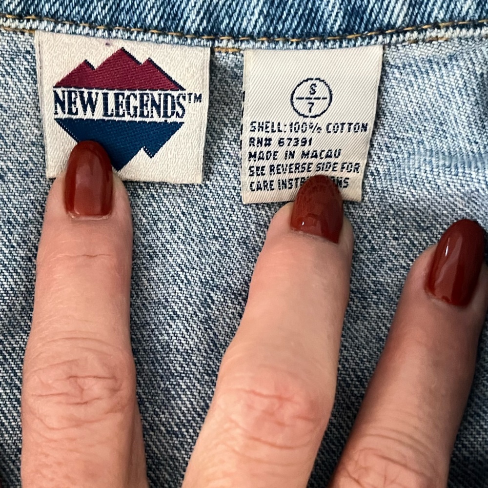 Vintage New Legends cropped fitted denim jacket - Picture 10 of 11
